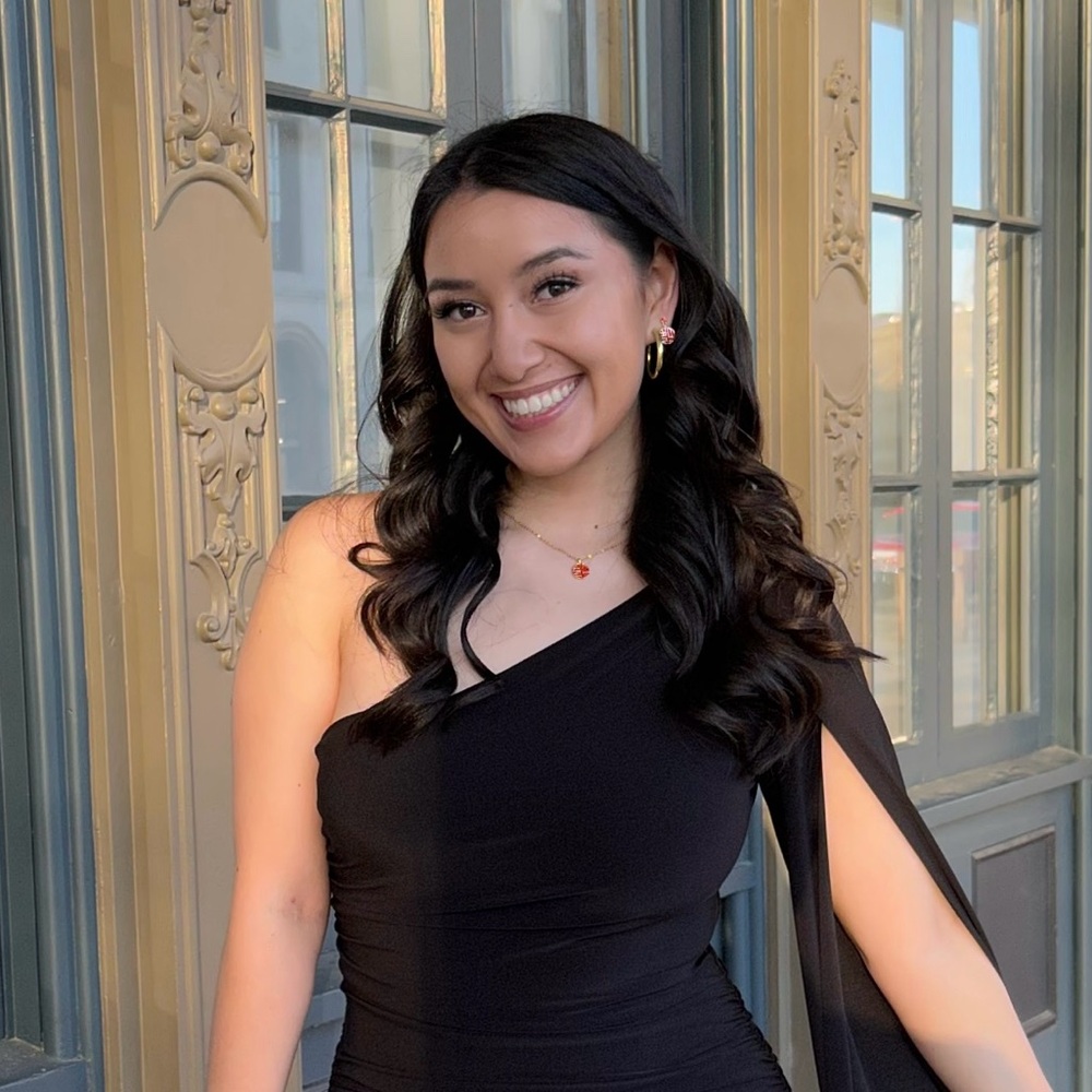 Meet your Posher, Ashley!